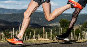 Alternative view of Giày Asics Metaspeed Edge 'Sunrise Red White' 1011B427-600