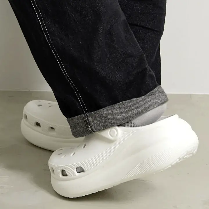 Dép Crocs Classic Crush Clog 'Slides White' 207521-100 - Ảnh 3