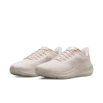 Alternative view of Giày Nike Wmns Air Zoom Pegasus 39 'Light Soft Pink' DZ4701-600