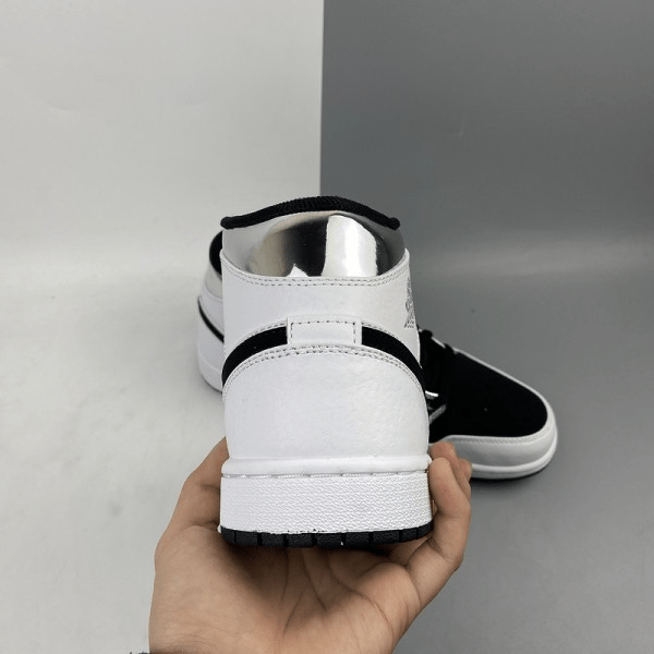 Giày Nike Air Jordan 1 Mid 'White Silver' 554724-121 - Ảnh 4