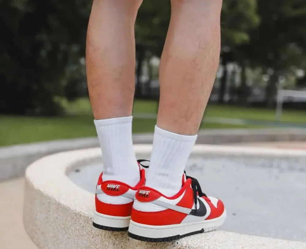 Giày Nike Dunk Low ' University Red Black' DZ2536-600 - Ảnh 4