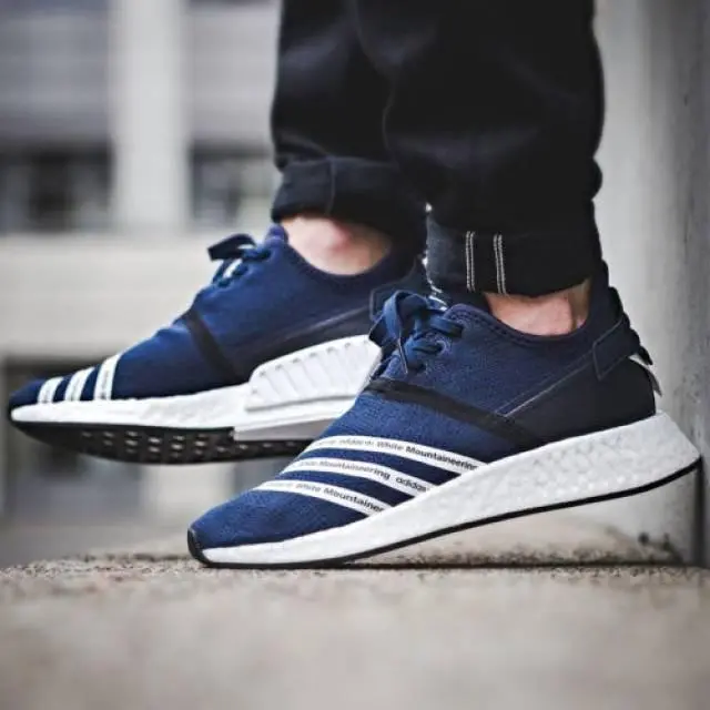 Alternative view of Giày Adidas NMD R2 PK 'Collegiate Navy' BB3072