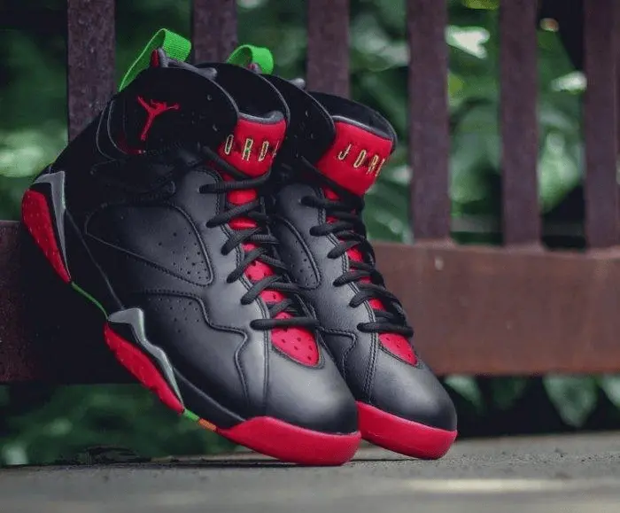 Alternative view of Giày Nike Air Jordan 7 Retro 'Marvin the Martian' 304775-029