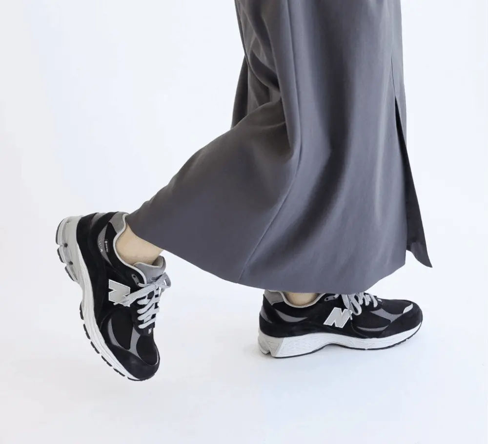 Alternative view of Giày New Balance 2002R Gore-Tex 'Black' M2002RXD