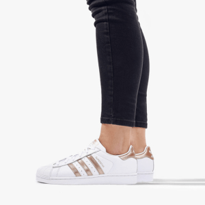Alternative view of Giày Adidas Wmns Superstar 'Copper Metal' EE7399