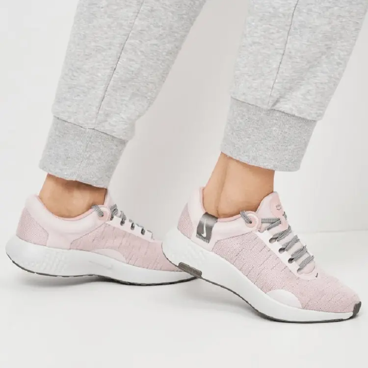Alternative view of Giày Nike Renew Serenity Run Premium 'Barely Rose' DC9010-601