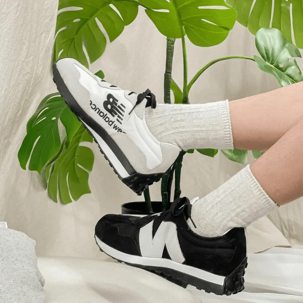 Giày New Balance 327 Big Kid 'Collective Black' GS327BW1 - Ảnh 5
