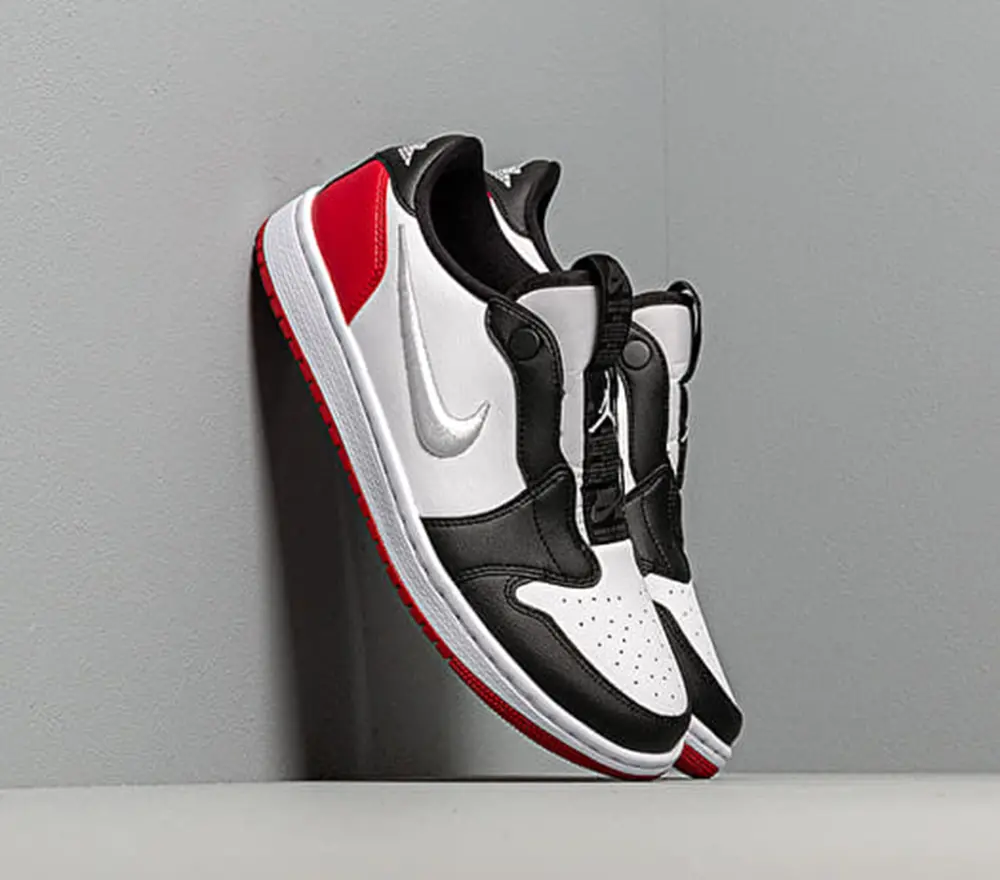 Alternative view of Giày Nike Wmns Air Jordan 1 Low Slip 'Black Toe' AV3918-102