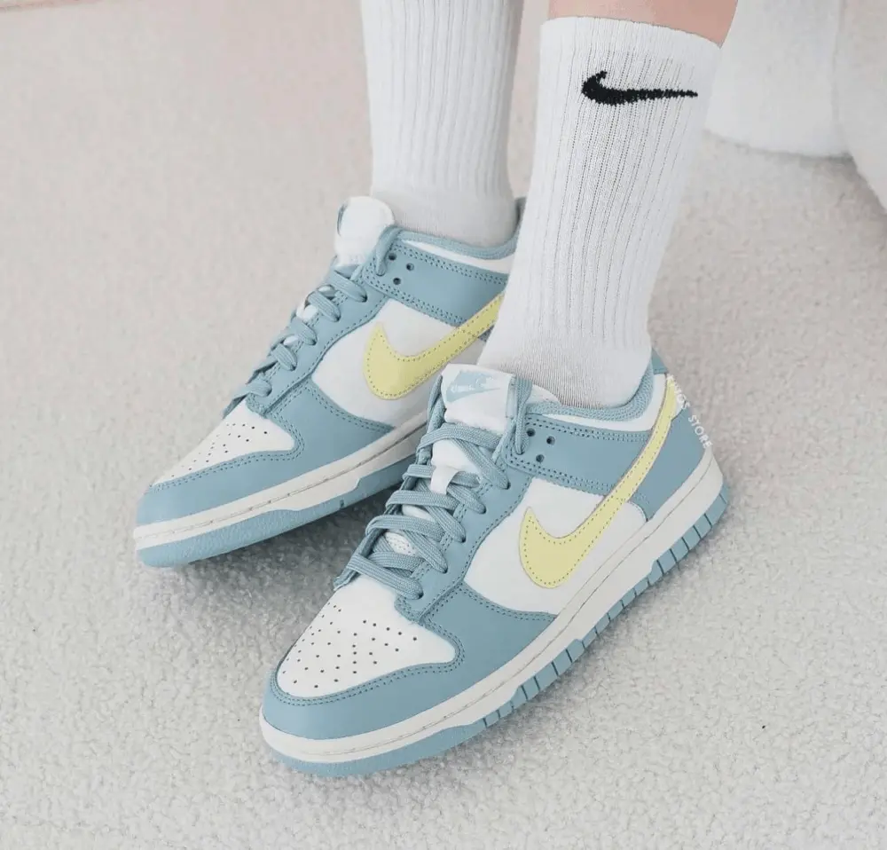 Alternative view of Giày Nike Dunk Low 'Ocean Bliss' DD1503-123