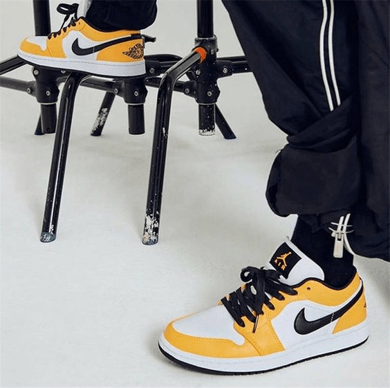 Giày Nike Air Jordan 1 Low Laser Orange CZ4776-107 - Ảnh 4