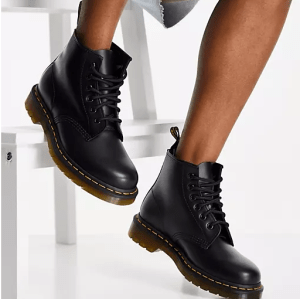 Alternative view of Giày Dr.Martens 101 Smooth Leather 'Black' 24255001