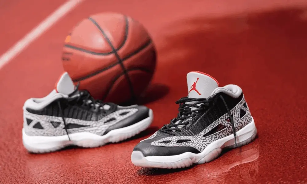 Giày Nike Air Jordan 11 Low Retro IE 'Black Cement' 919712-006 - Ảnh 3
