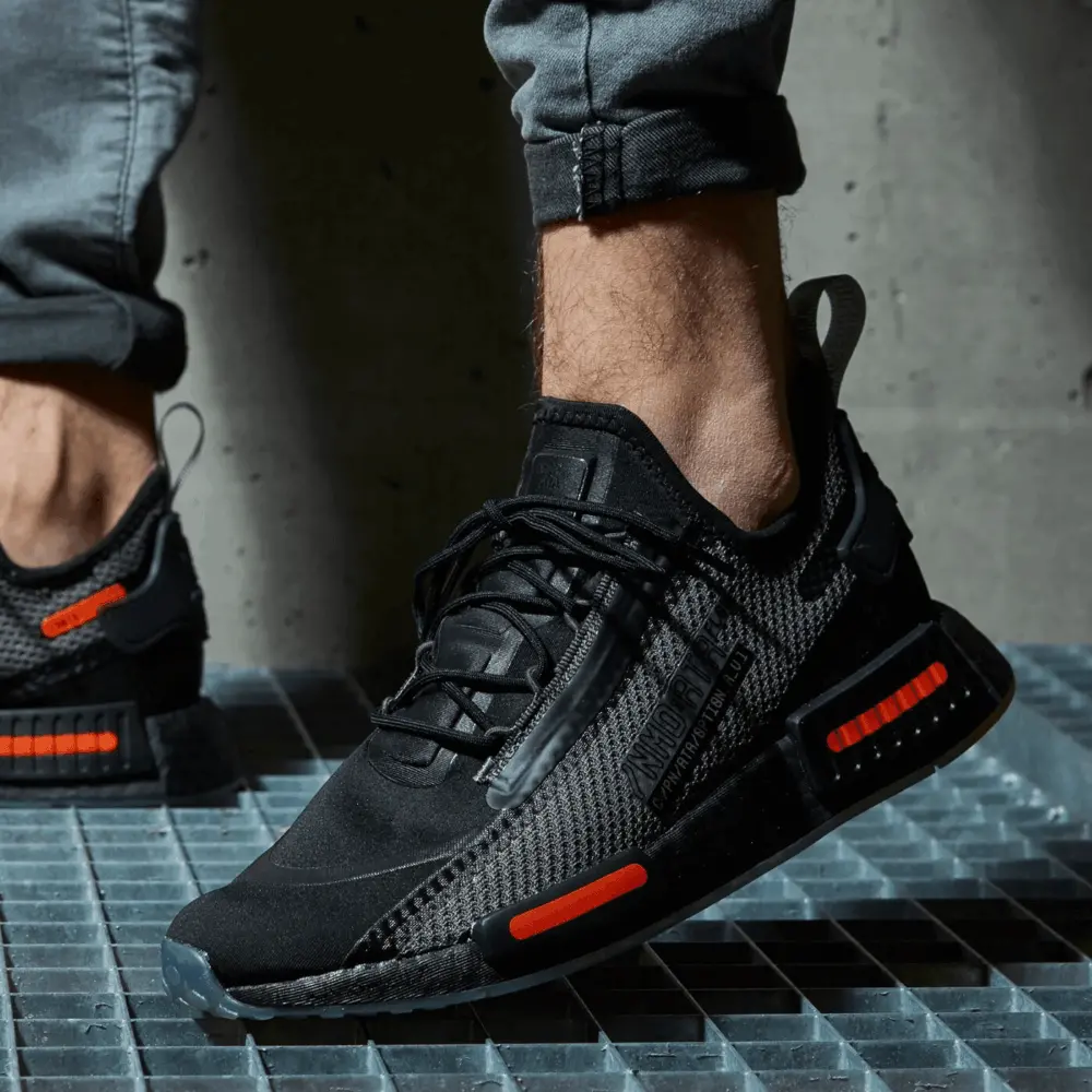 Alternative view of Giày Adidas NMD R1 'Specto Black' FZ3204