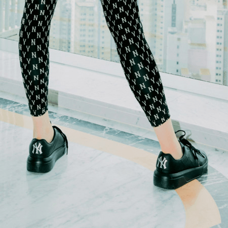 Giày MLB Chunky Classic Mono Embo New York Yankees 3ASXXD41N-50BKS - Ảnh 5