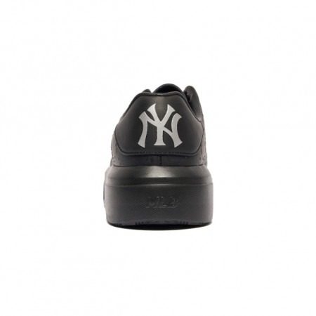 Giày MLB Chunky Classic Mono Embo New York Yankees 3ASXXD41N-50BKS - Ảnh 4