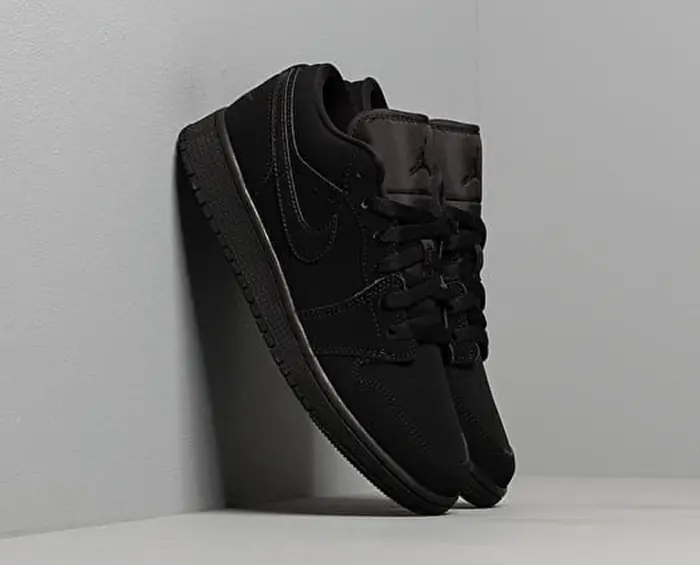 Giày Nike Air Jordan 1 Low GS 'Triple Black' 553560-056 - Ảnh 4