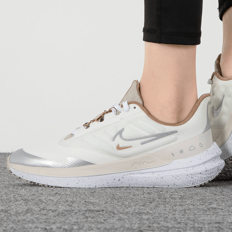 Giày Nike Wmns Air Winflo 9 Shield 'Bling' FB1863-101 - Ảnh 2