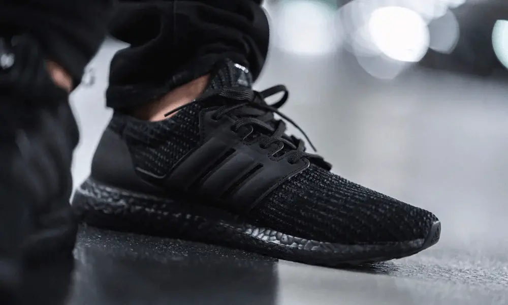 Alternative view of Giày Adidas UltraBoost 4.0 DNA 'Core Black' FY9121