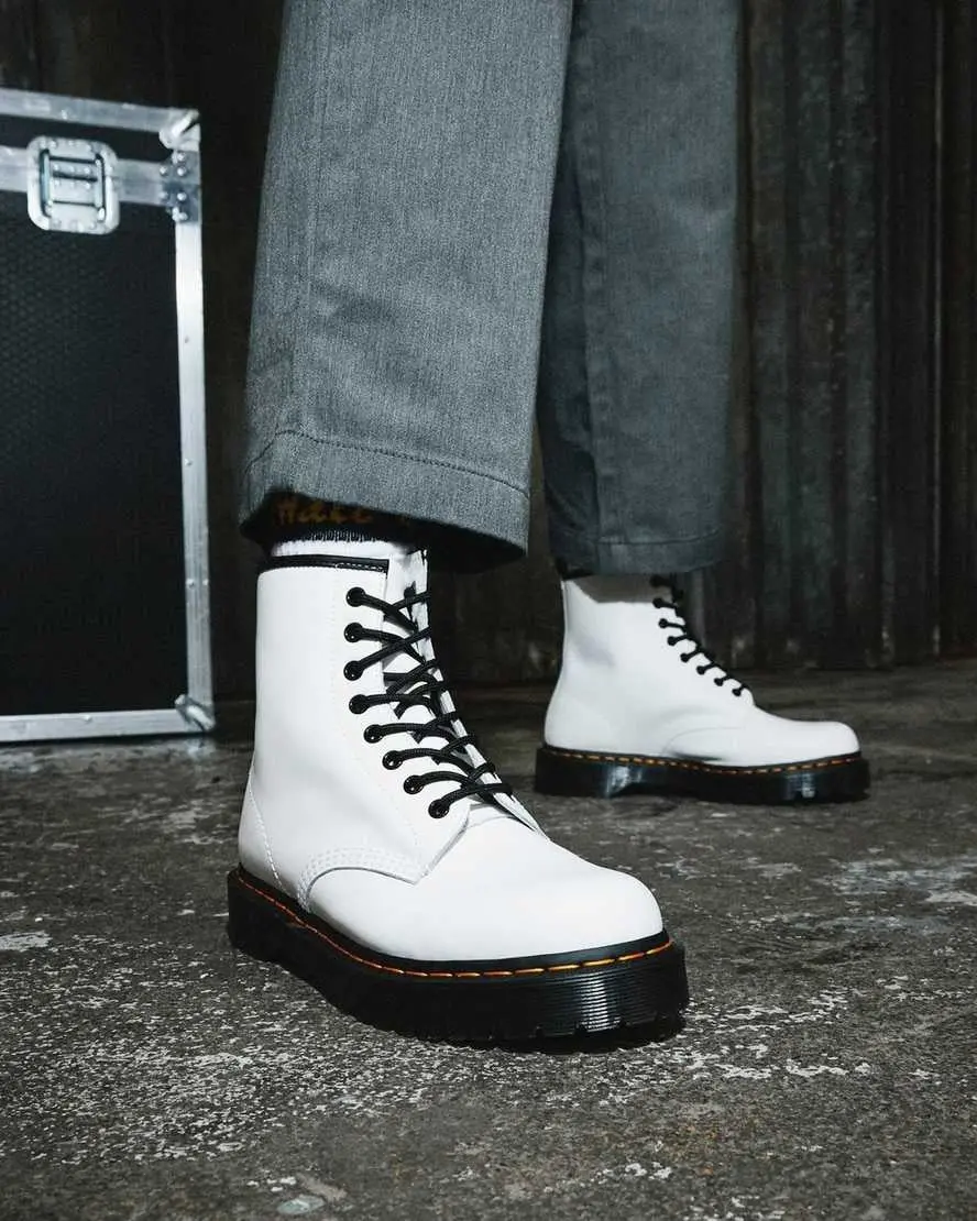 Alternative view of Giày Dr. Martens 1460 Bex Smooth 'White' 26499100