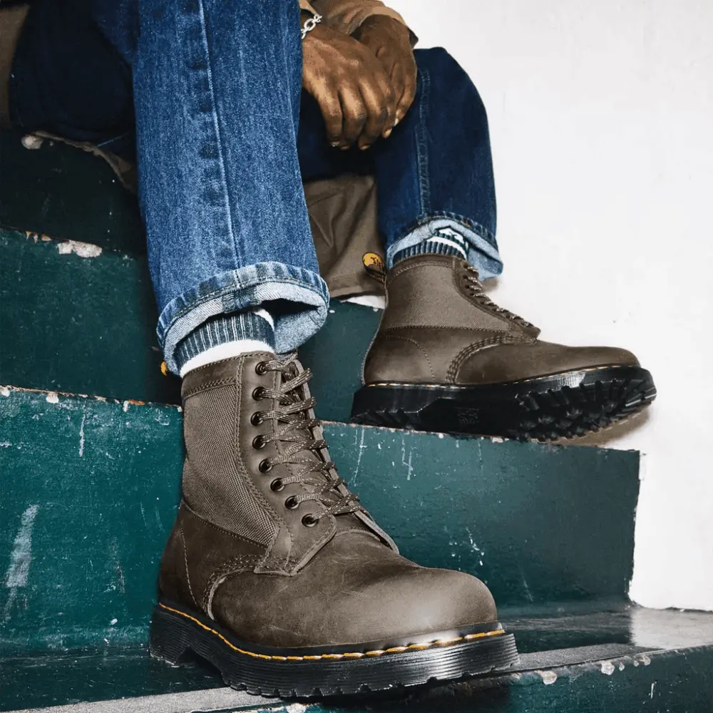 Alternative view of Giày Dr.Martens 1460 Panel Leather Lace Up Boots 'Grey' 26912481