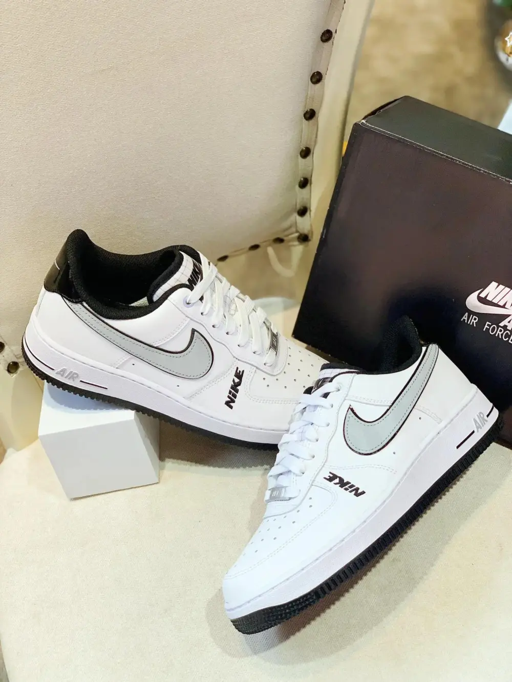 Alternative view of Giày Nike Air Force 1 '07 LV8 'White Wolf Grey' DC8873-101