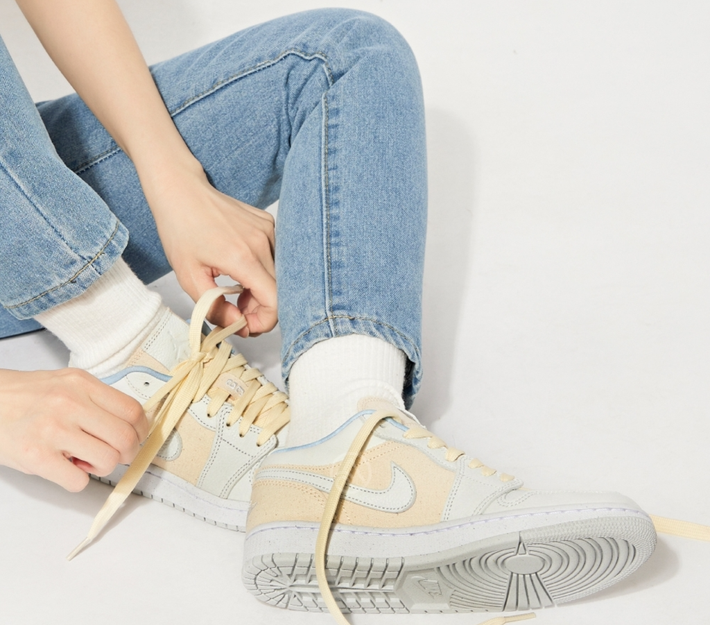 Giày Nike Air Jordan 1 Low 'Canvas' DQ4151-500 - Ảnh 5