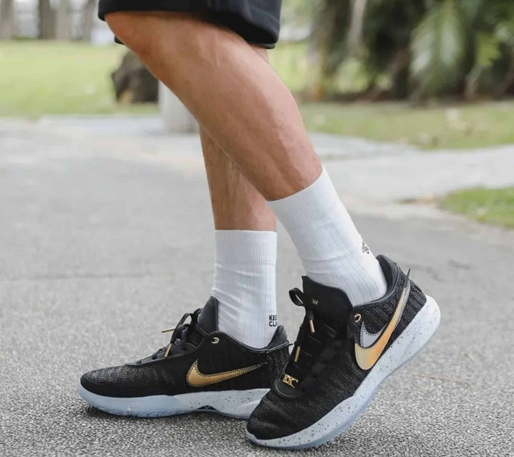 Alternative view of Giày Nike LeBron 20 EP ‘Fab 5’ DJ5422-003