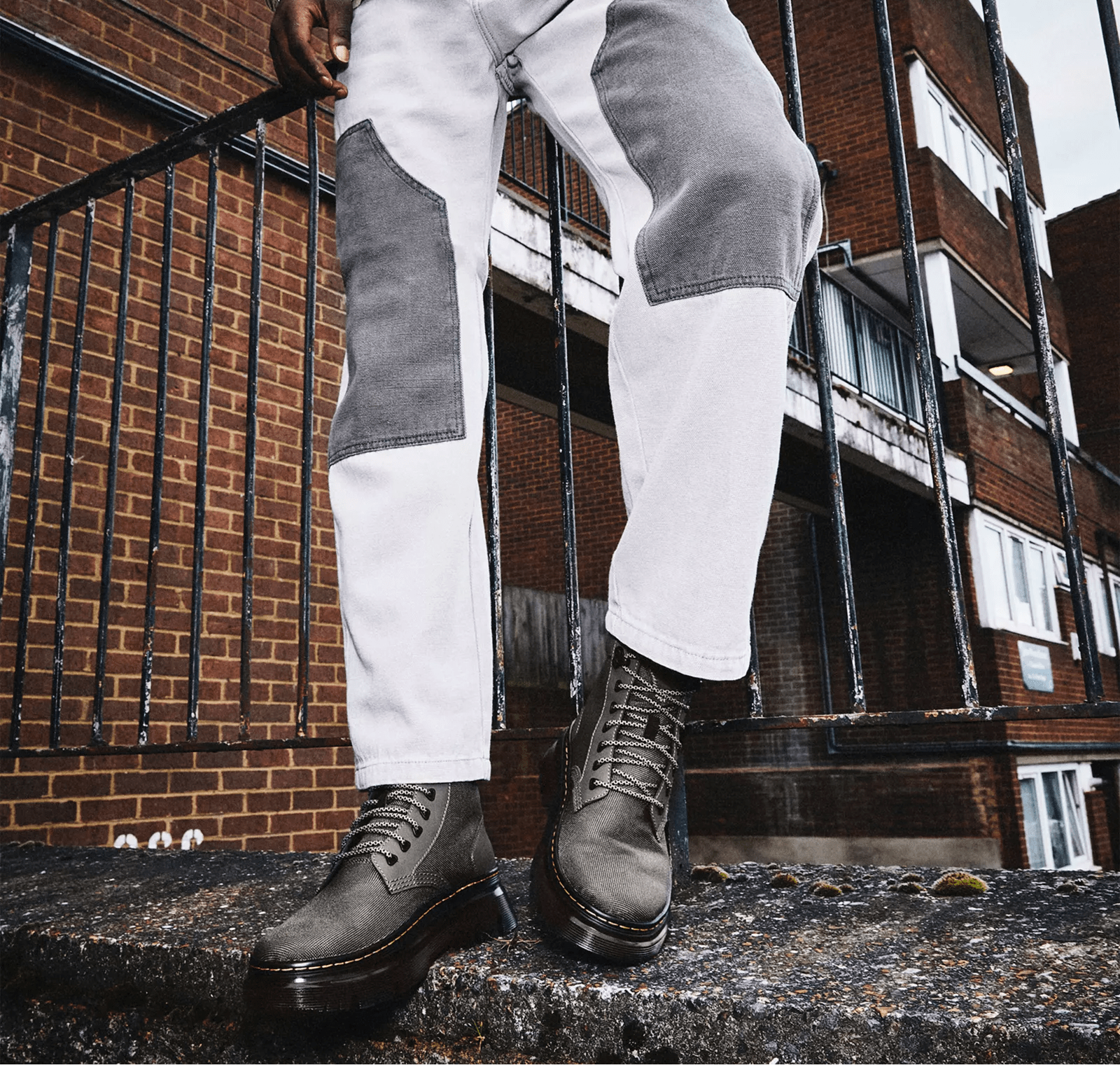 Giày Dr. Martens Tarik Utility Boot 'Brown' 27017029 - Ảnh 4