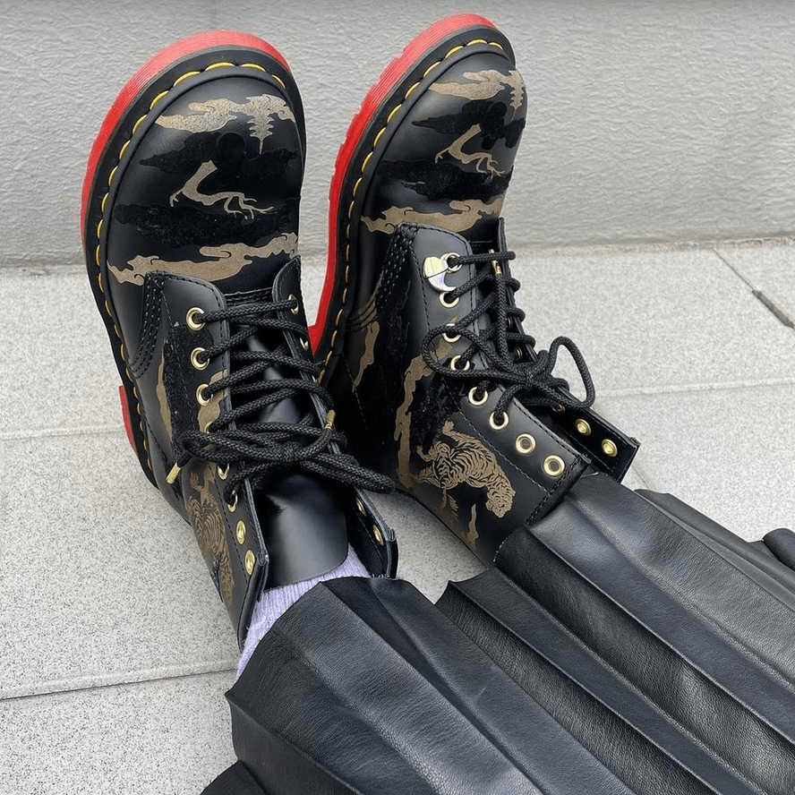 Giày Dr. Martens 1460 Year of The Tiger Leather Lace Up Boots 27268001 - Ảnh 3