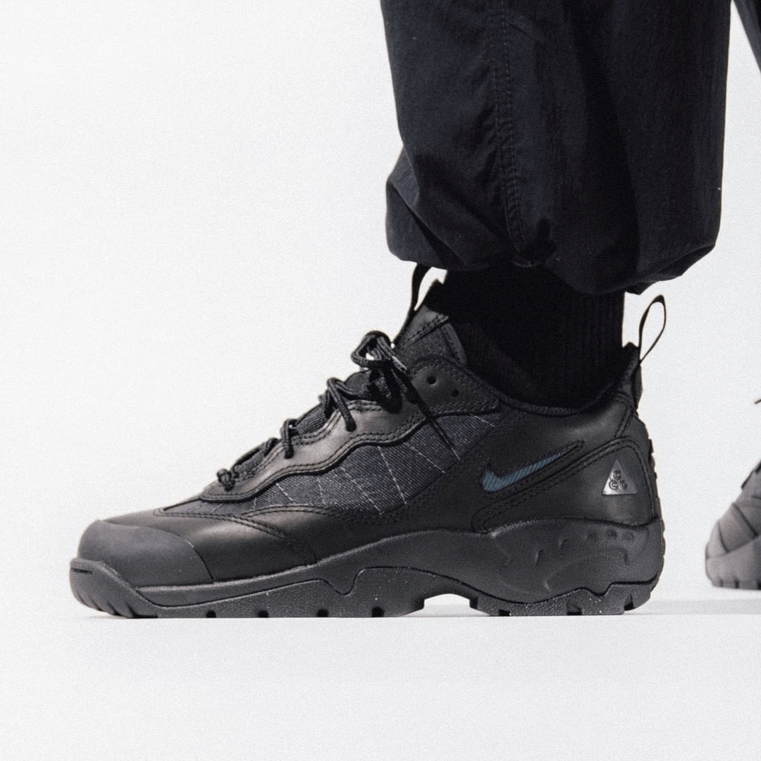 Giày Nike ACG Air Mada Low 'Triple Black' DM3004-002 - Ảnh 2