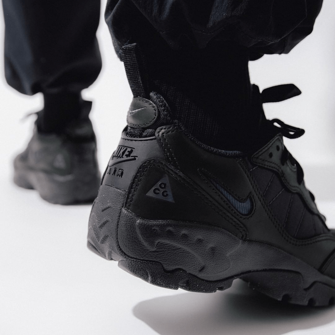 Giày Nike ACG Air Mada Low 'Triple Black' DM3004-002 - Ảnh 3