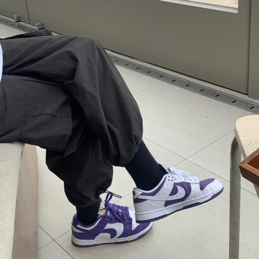 Giày Nike Wmns Dunk Low 'Flip The Old School' DJ4636-100 - Ảnh 3