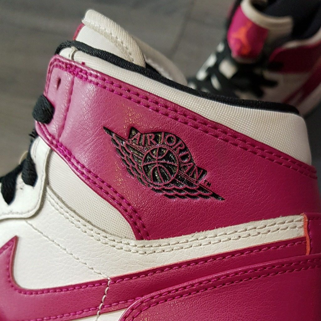 Giày Nike Air Jordan 1 Retro High GS 'White Sport Fuchsia' 332148-108 - Ảnh 2