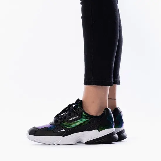 Giày Adidas Wmns Falcon 'Core Black Mystery Ruby' EF5517 - Ảnh 3
