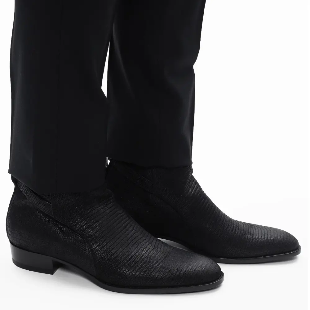 Alternative view of Giày Saint Laurent Low Boot Wyatt 30 'Black' 630482-1YO00-1000