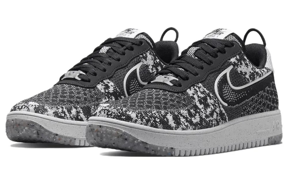 Alternative view of Giày Nike Air Force 1 Crater Flyknit Oreo DM0590-001