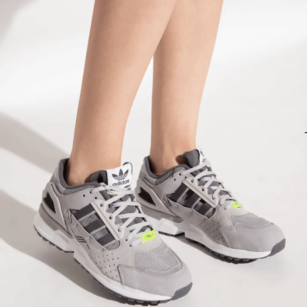 Alternative view of Giày Adidas ZX 10000 'Clear Grey' GX2720