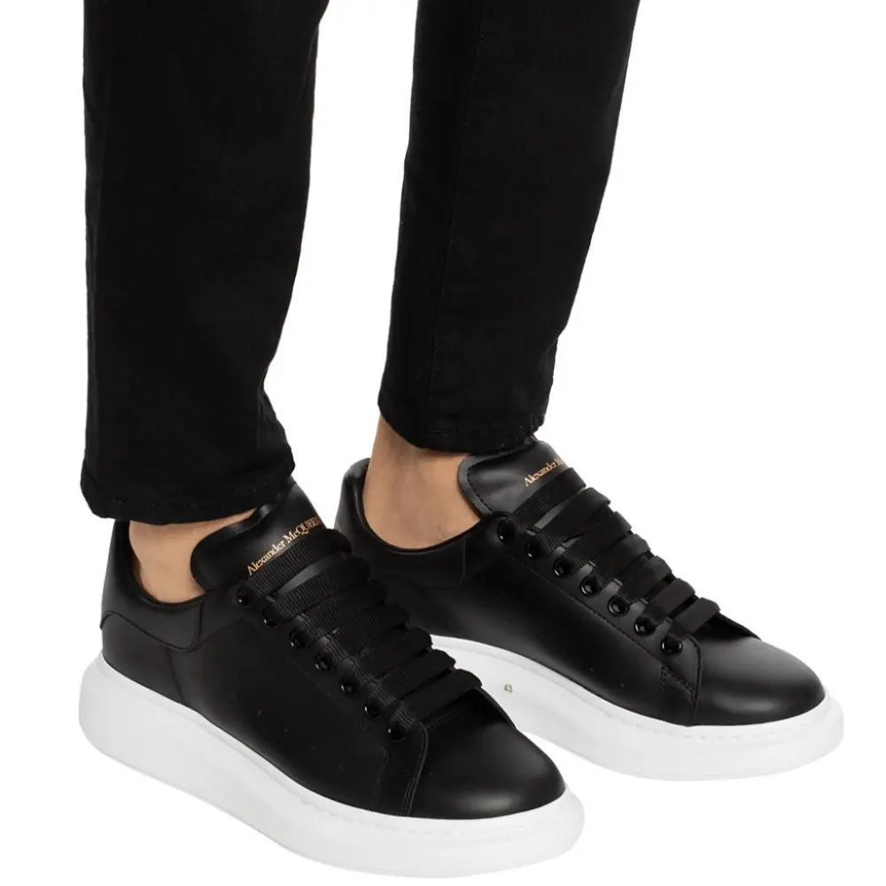 Alternative view of Giày Alexander McQueen Oversized 'Black White Sole' 553680-WHGP5-1000