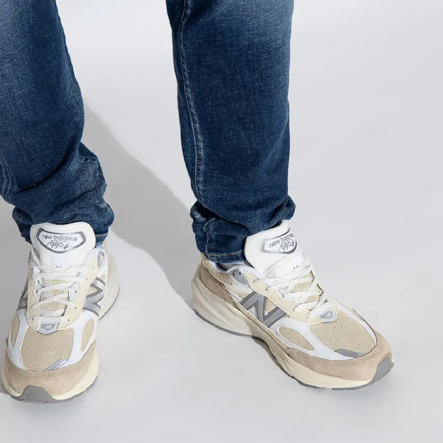 Giày New Balance Made in USA x Teddy Santis 'Mindful Grey' M990SS6 - Ảnh 5