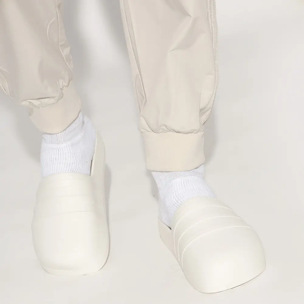Alternative view of Dép Adidas Adifom Adilette Slide 'Triple White' HQ8748