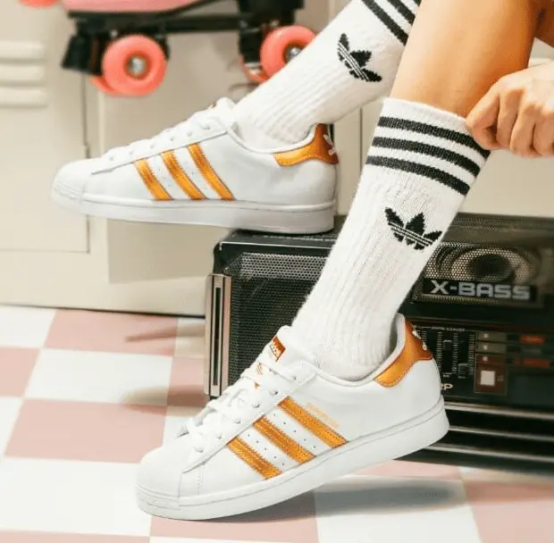 Giày Adidas Wmns Superstar 'White Copper Metallic' FX7484 - Ảnh 4