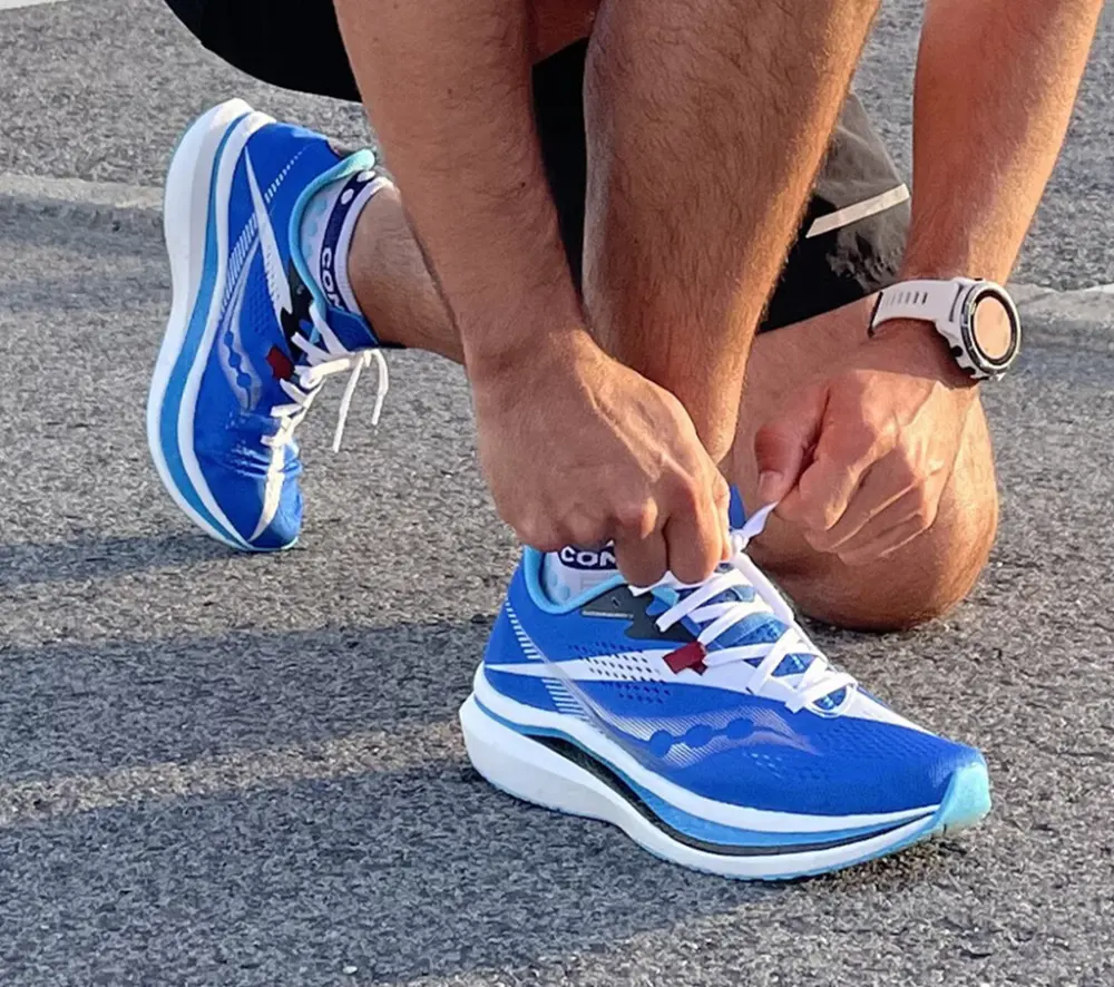 Alternative view of Giày Saucony ENDORPHIN PRO 2 'Black Blue' S20687-30