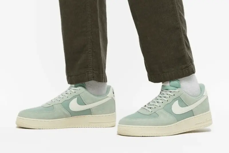 Giày Nike Air Force 1 Low 'Fresh Enamel Green' DO9801-300 - Ảnh 5