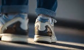 Giày Adidas ZX 6000 'A-ZX Series Inside Out' G55409 - Ảnh 4