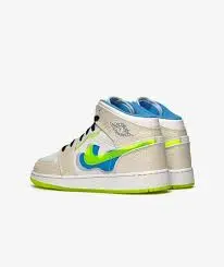 Giày Nike Air Jordan 1 Mid SE GS 'Warped Swoosh' DV1314-017 - Ảnh 4