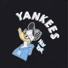 Alternative view of Áo MLB x Disney Donald Duck BigLogo NY Yankees 'Black' 3AHDD1014-50BKS
