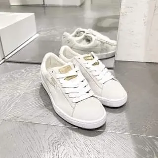 Alternative view of Giày Puma Suede Classic Metal Badge 'White Team Gold' 370081-02