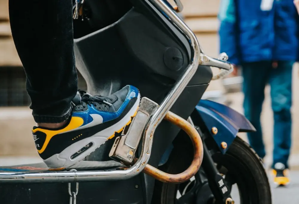 Giày Nike Air Max 90 City Pack Shanghai (2020) CT9140-001 - Ảnh 4