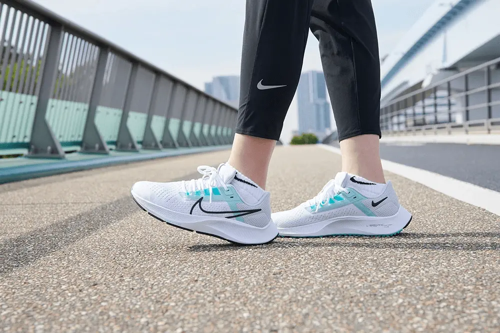 Giày Nike Wmns Air Zoom Pegasus 38 'White Aurora Green' CW7358-102 - Ảnh 5