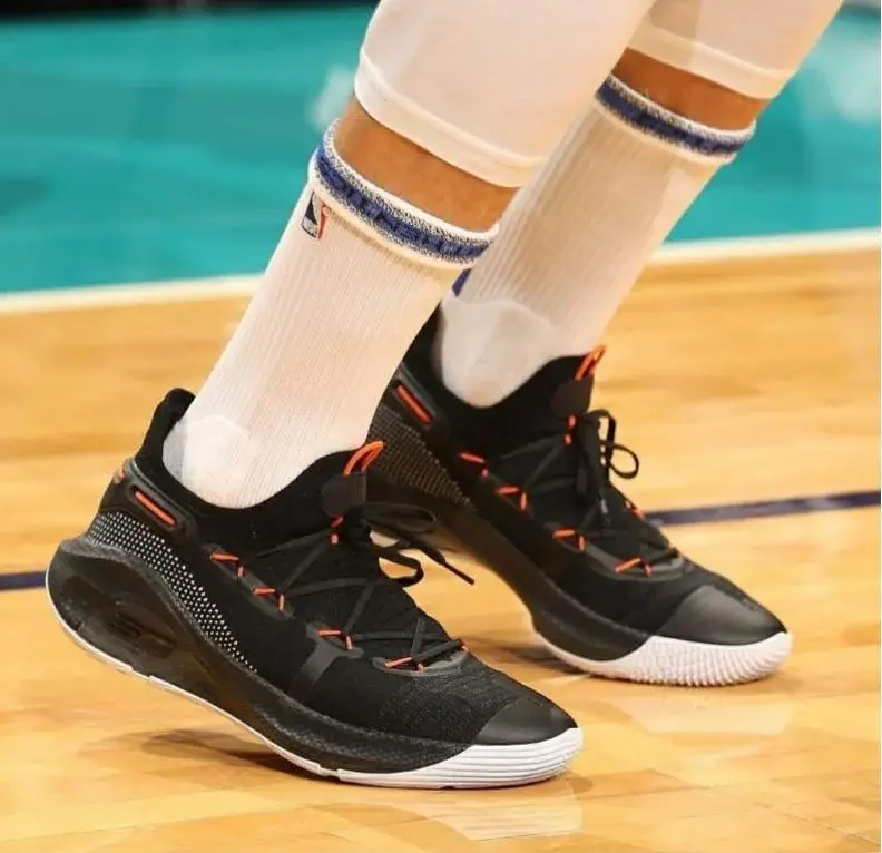 Alternative view of Giày Under Armour Curry 6 'Oakland Sideshow' 3020612-003